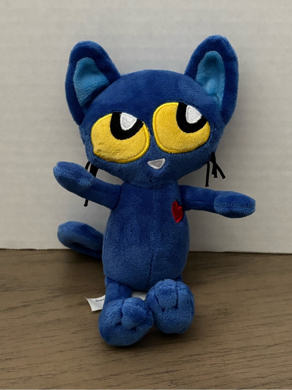 PETE the CAT KITTY Stuffed Animal Plush Doll Toy by James Dean Nursery Red Heart